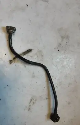 Engine coolant pipe/hose
