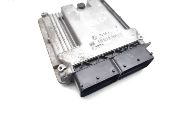 Volkswagen Touareg II Engine control unit/module 7P0907311 0281017125 7P0907401