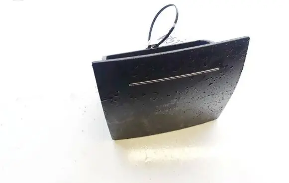 Skoda Octavia Mk2 (1Z) Car ashtray 1z0863284