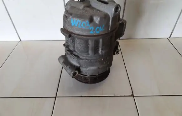 Mercedes-Benz C W203 Air conditioning (A/C) compressor (pump) 447220-8222