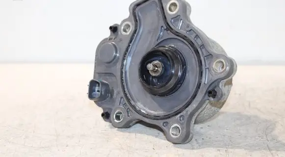 Toyota Prius (XW30) Water pump 
