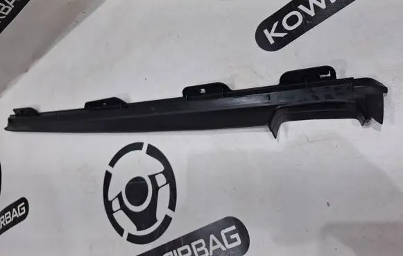Mercedes-Benz GLS X167 Roof trim bar molding cover A1677803200