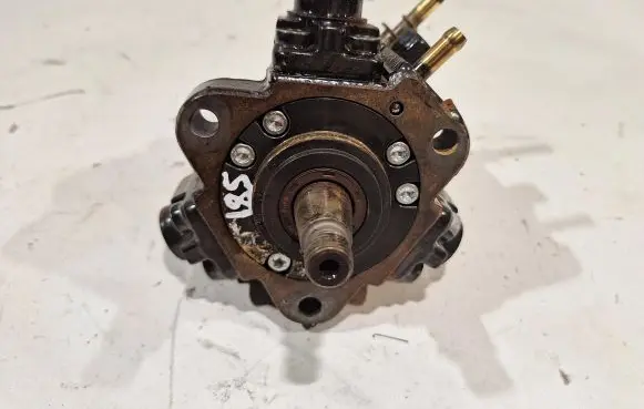 Fiat Bravo Fuel injection high pressure pump 0445010185
