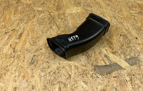 Volvo XC40 Air intake duct part 31439509