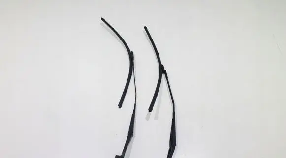 Ford Transit Custom Front wiper blade arm