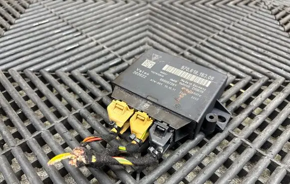 Porsche Panamera (970) Parking PDC control unit/module 97061818306