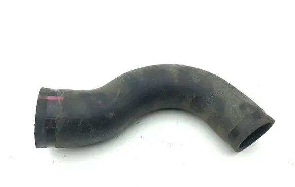 Toyota RAV 4 (XA40) Intercooler hose/pipe