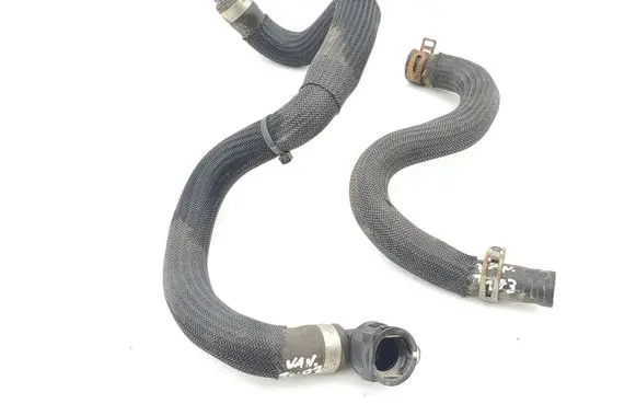 Renault Megane IV Engine coolant pipe/hose 110602095R