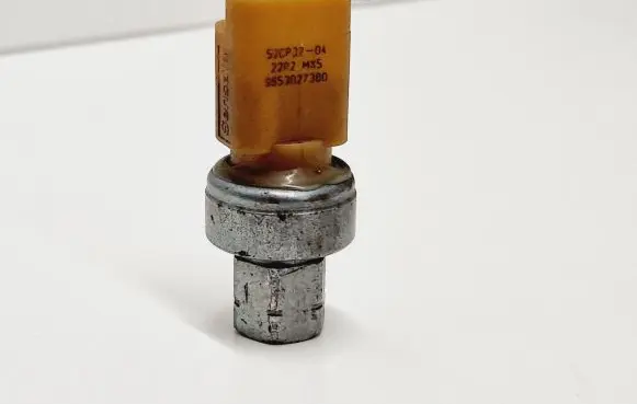 Peugeot 508 RXH Air conditioning (A/C) pressure sensor 9653027380