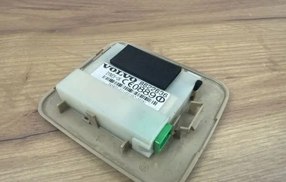 Volvo XC70 Alarm control unit/module 8622636