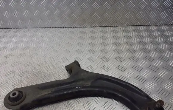 Nissan Almera Tino Front control arm