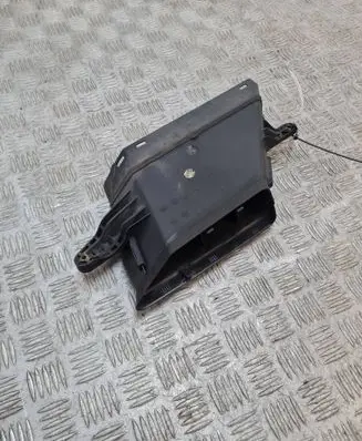 Audi A5 8T 8F Air intake duct part 8K0129618D 3K0129618E KMK2