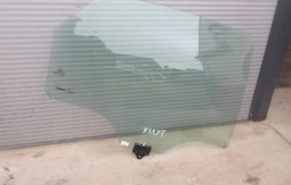 KIA Xceed Rear door window glass