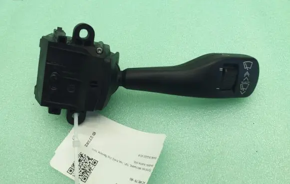BMW 5 E39 Wiper control stalk 8363664 01204000