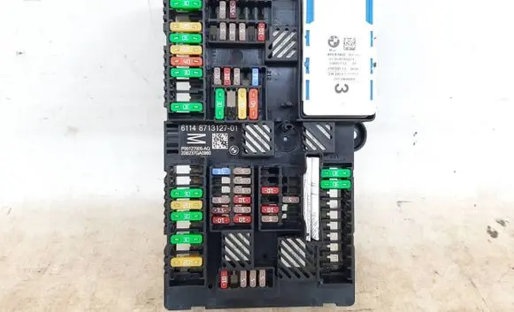 BMW M8 F91 F92 G14 G15 Fuse box set 8713127 61148713127
