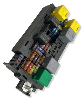 Mercedes-Benz ML W164 Fuse module A1645403272