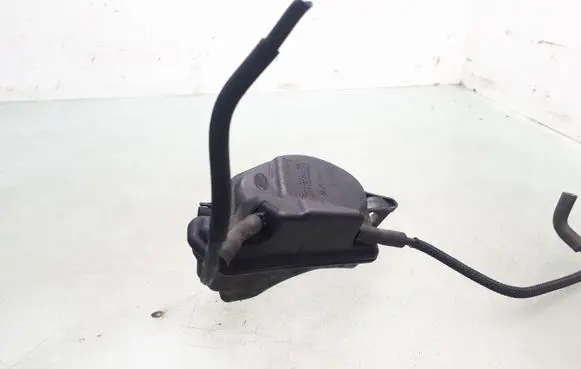 Ford Focus Vacuum air tank 9649508680