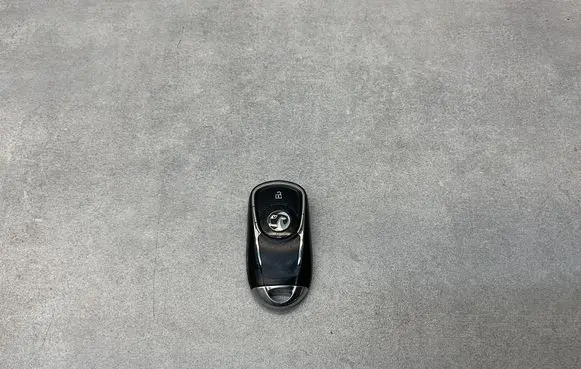 Opel Insignia B Ignition key/card