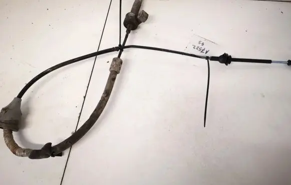 Chrysler Sebring (ST-22 - JR) Gear shift cable linkage 04578165aa