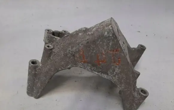 Volkswagen Golf VII Engine mounting bracket 0SL199308E