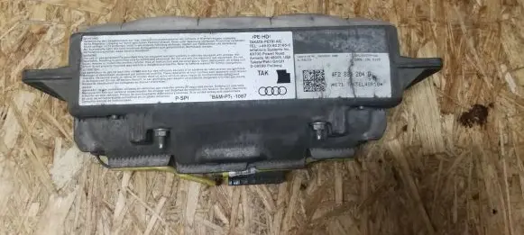 Audi A6 S6 C6 4F Passenger airbag 4F2880204D