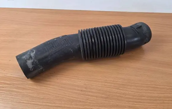 Peugeot 308 Air intake duct part 100352