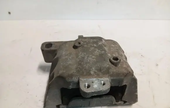 Skoda Octavia Mk2 (1Z) Engine mount vacuum valve 1j0199262bf