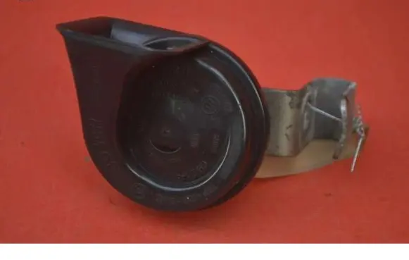 BMW 1 E82 E88 Horn signal 024148