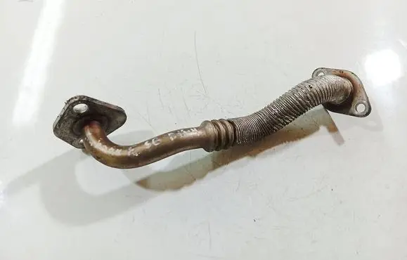 Subaru Forester SF EGR valve line/pipe/hose 