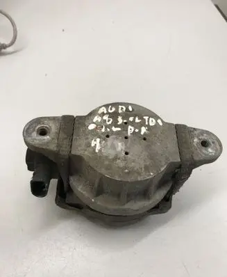 Audi A8 S8 D3 4E Engine mount bracket 653901