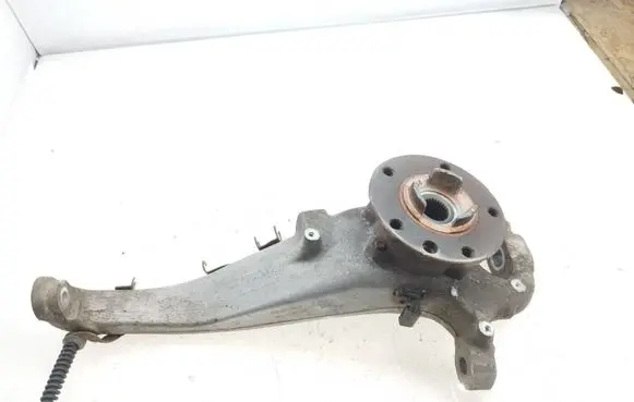 Volkswagen Touareg II Front wheel hub 7P0407246A 20100805169