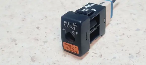 Mazda 6 Passenger airbag on/off switch 5107
