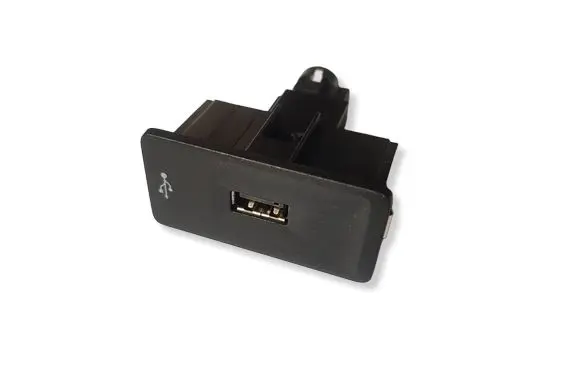Volkswagen Golf VII USB socket connector 5G0035222K