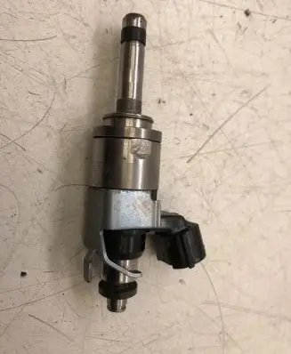 Mazda CX-5 II Fuel injector PE2713250