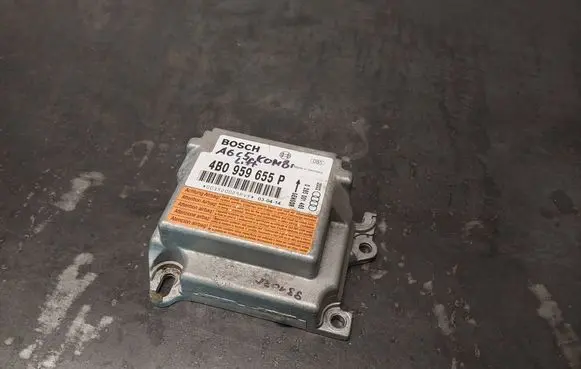 Audi A6 S6 C5 4B Airbag control unit/module 4B0959655P 0285001485