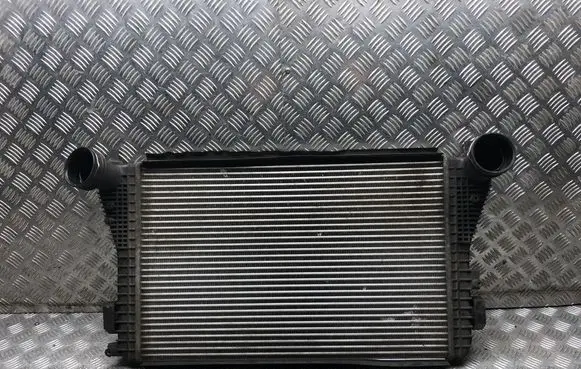 Volkswagen Golf V Intercooler radiator 1K0145803E