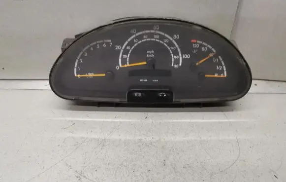 Mercedes-Benz Sprinter W901 W902 W903 W904 Speedometer (instrument cluster) A0004467021