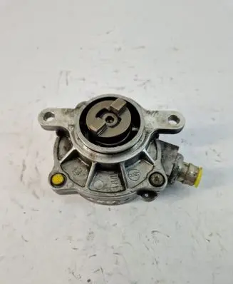 Nissan Primastar Vacuum pump 110505058