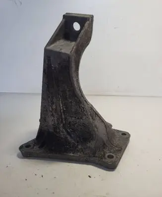 BMW 3 E46 Engine mounting bracket 6754185
