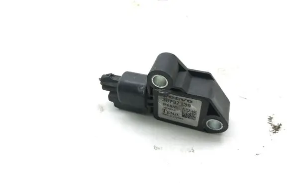 Volvo V50 Airbag deployment crash/impact sensor 30737139