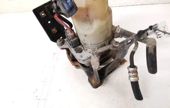 Volvo V50 Power steering pump 1040035013094 104-0035-013-094