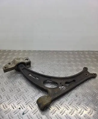Volkswagen Golf V Front lower control arm/wishbone 1K0407153G