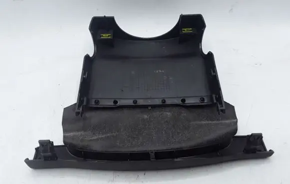 Steering wheel column trim