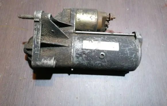 Renault Laguna II Starter motor 8200753622 D7R49 0114GEB