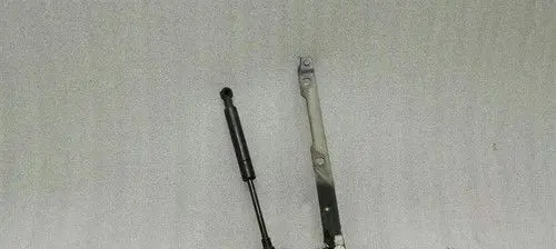 Porsche Boxster 986 Tailgate/trunk/boot hinge 98656155201