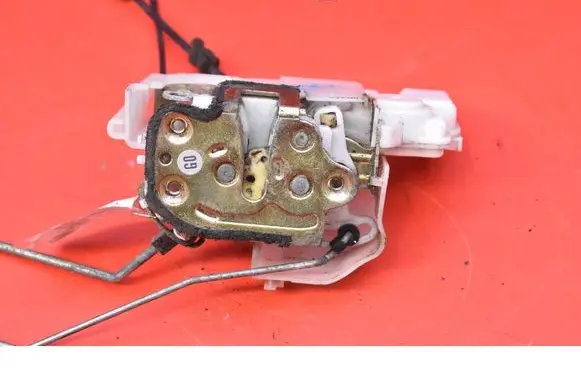 Front door lock