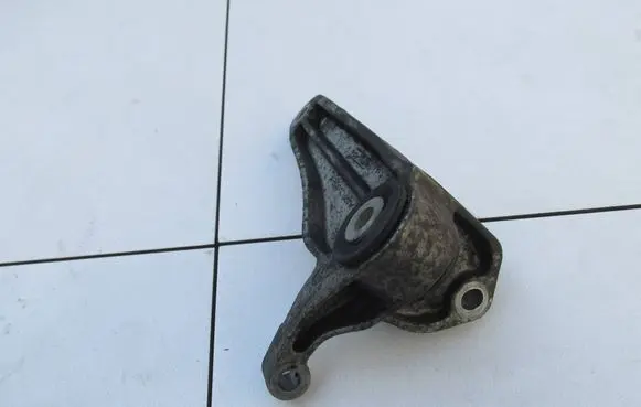 Ford Transit Engine mounting bracket 3M516P093AE