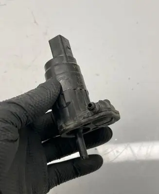 Audi A1 Windscreen/windshield washer pump 1K6955651 534007313