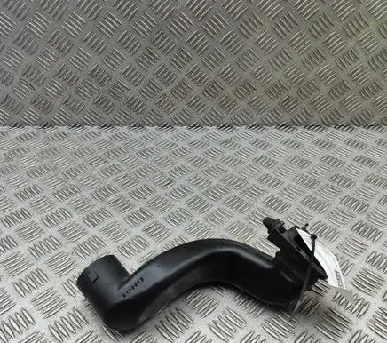 Volvo V40 Air intake hose/pipe 31319359