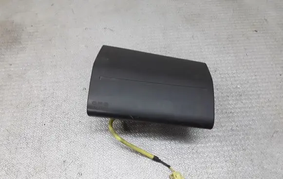 Nissan X-Trail T30 Passenger airbag E0825
